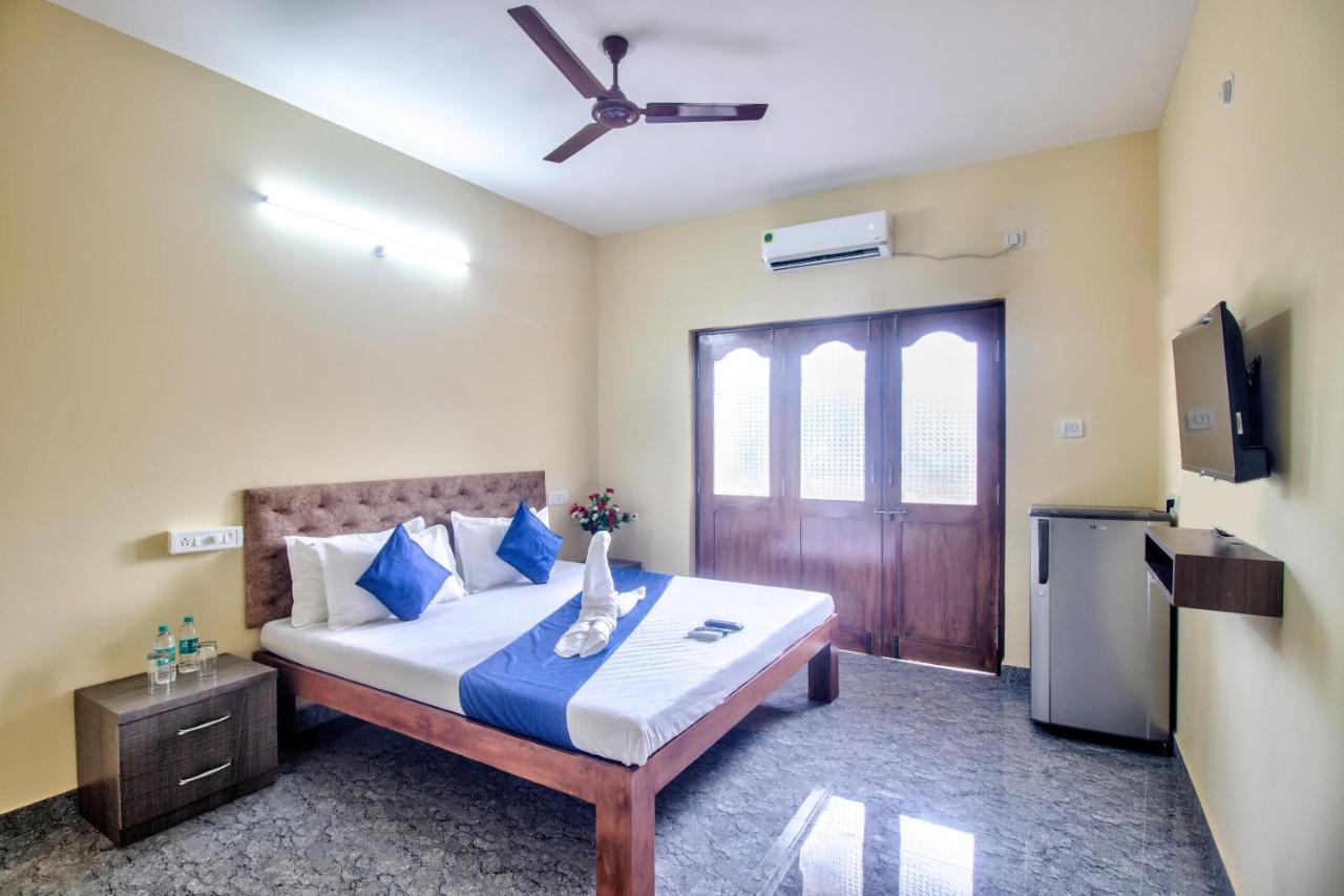 Renuka Holiday Inn Calangute Luaran gambar